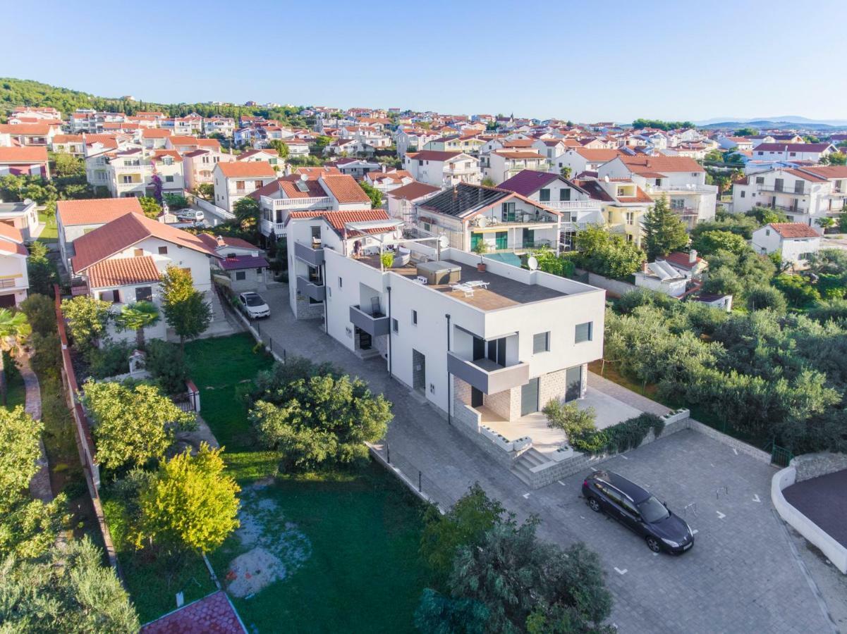 Apartmani Gabriella Vodice Exterior photo